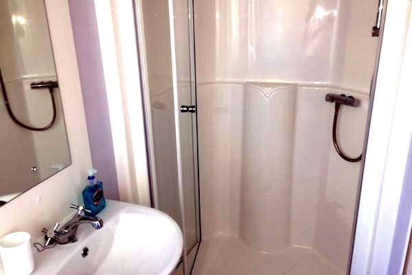 Photo 8 of caravan ref 1048