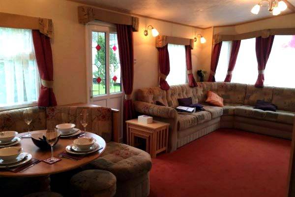 Photo 2 of caravan ref 1072