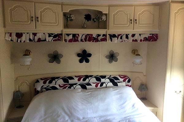 Photo 6 of caravan ref 1075