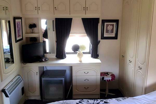 Photo 7 of caravan ref 1075