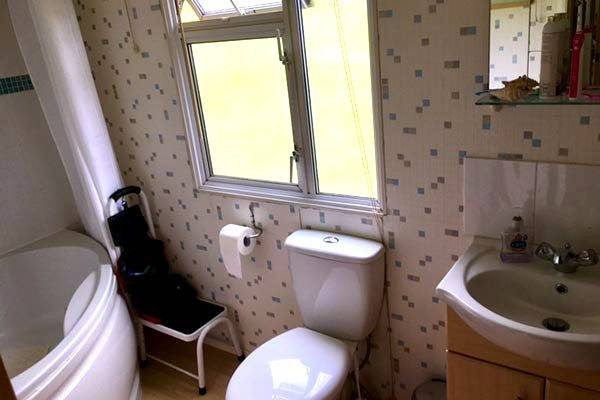 Photo 9 of caravan ref 1157