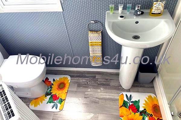 Photo 12 of caravan ref 1359