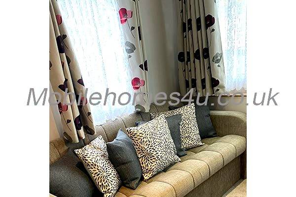 Photo of caravan ref 1492