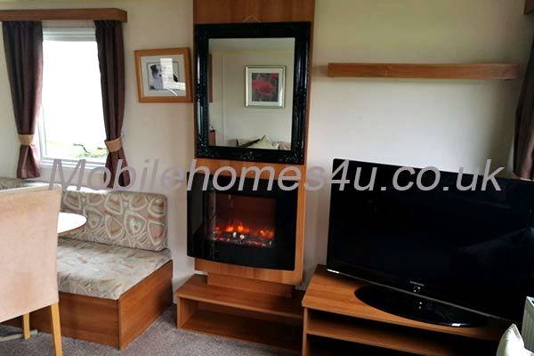 Caravan ref 1509 at Cayton Bay